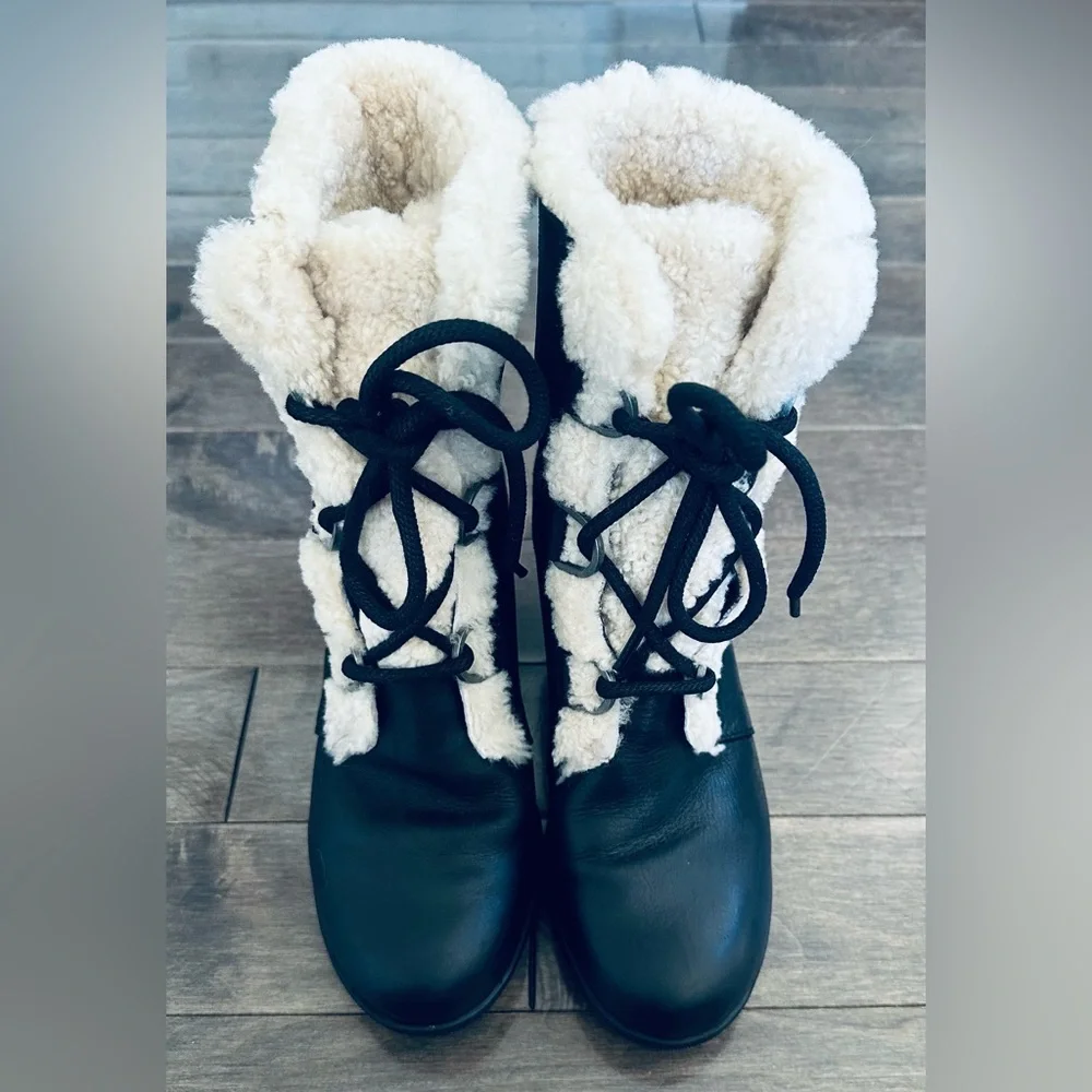 Sorel Black and Cream Joan of Arctic Wedge Shearling - Picture 5 of 7